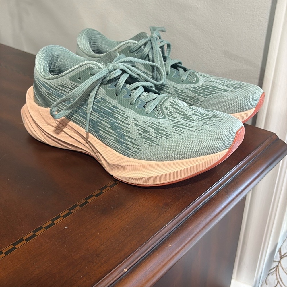 Asics Women's Athletic Shoes in Teal and Peach